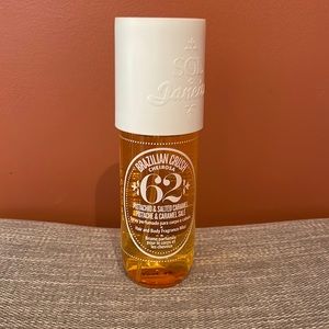 Brazilian Crush only sprayed twice.  Super size 8 oz